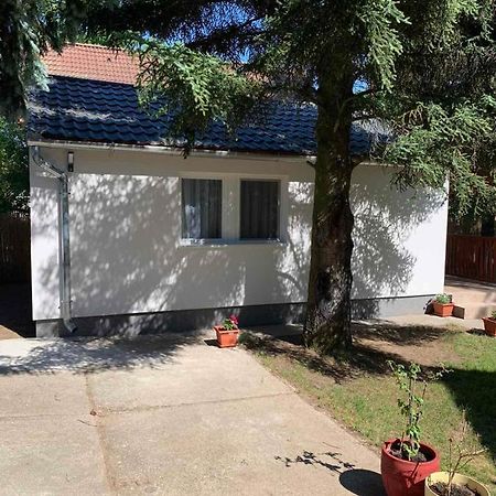 Mineral Apartman Crystal Sostofurdo Екстериор снимка